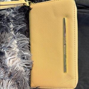 Steve Madden Tan Wallet with Gold Accent